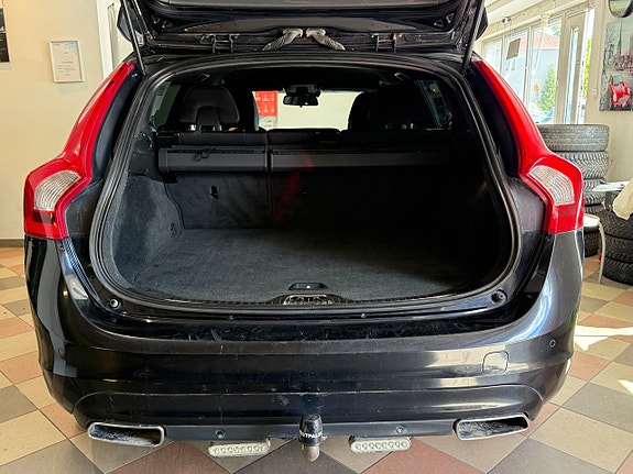 Volvo V60 9 of 24