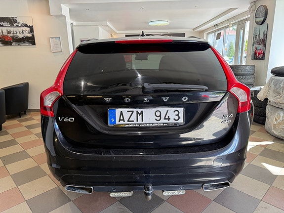 Volvo V60 8 of 24