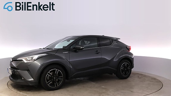 Toyota C-HR 29 of 29