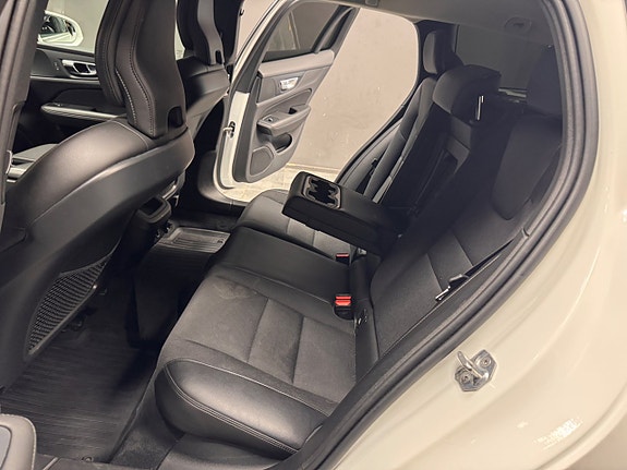 Volvo V60 10 of 13