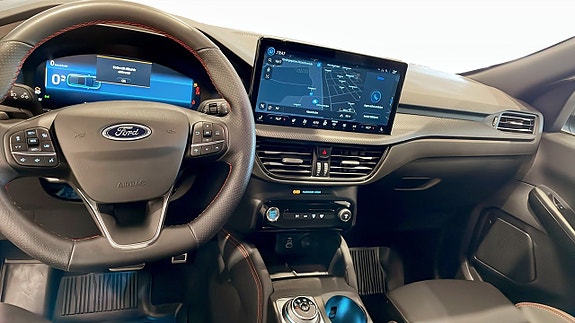 Ford Kuga 4 of 5