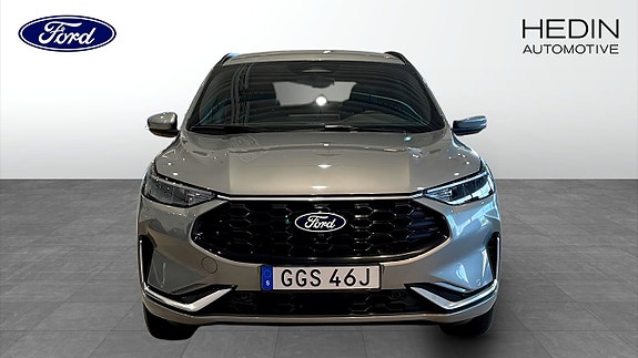 Ford Kuga 8 of 12