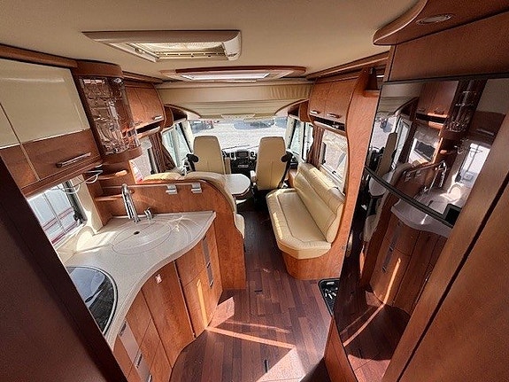 Carthago CHIC C-LINE XL 5,5LE 15 of 16