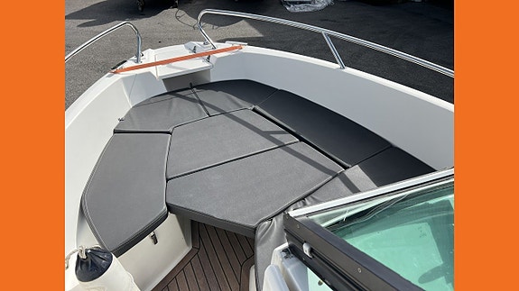 Nordkapp 550 Avant Evinrude 115 Etech 8 of 10