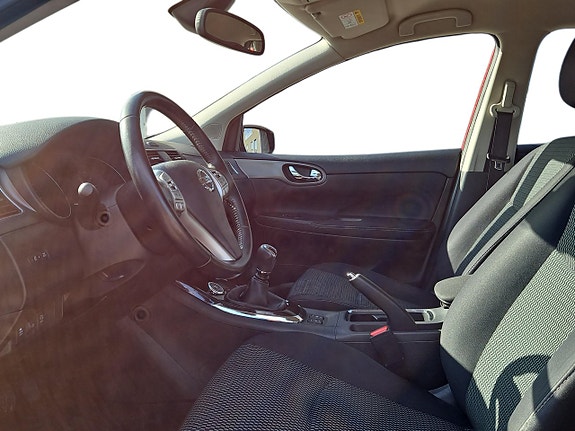 Nissan Pulsar 6 of 8