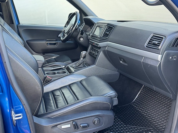 Volkswagen Amarok 16 of 22