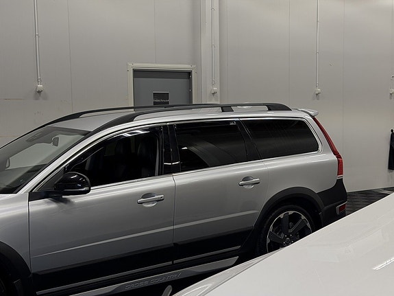 Volvo XC70 6 of 30