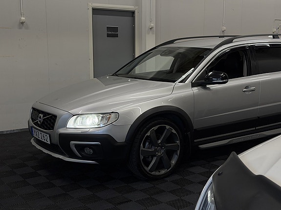 Volvo XC70 5 of 5