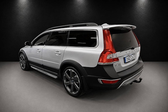Volvo XC70 3 of 30