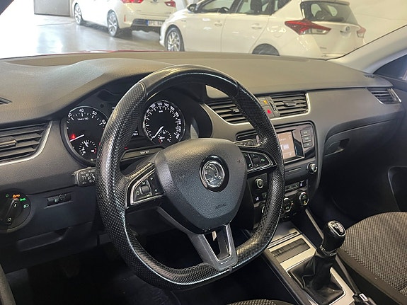 Skoda Octavia 5 of 5