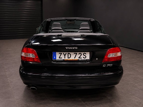Volvo C70 3 of 7