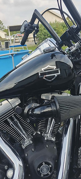 Harley-Davidson Fat Bob 3 of 5