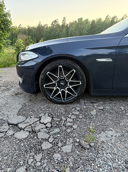 BMW 520d 5 of 5