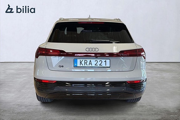 Audi Q8 5 of 5