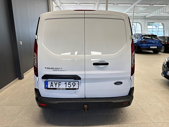 Ford Transit Connect 9 of 14