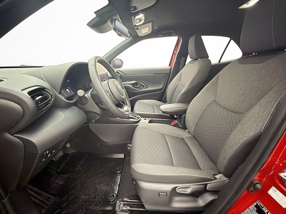 Toyota Yaris Cross 11 of 30