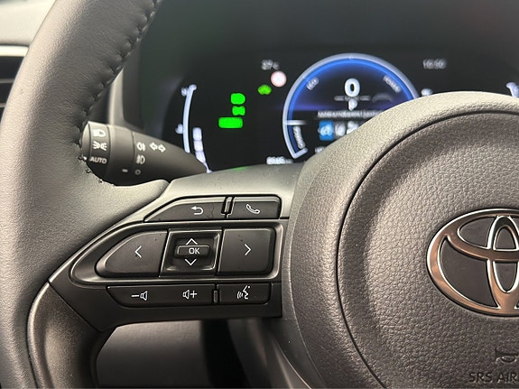 Toyota Yaris Cross 14 of 30
