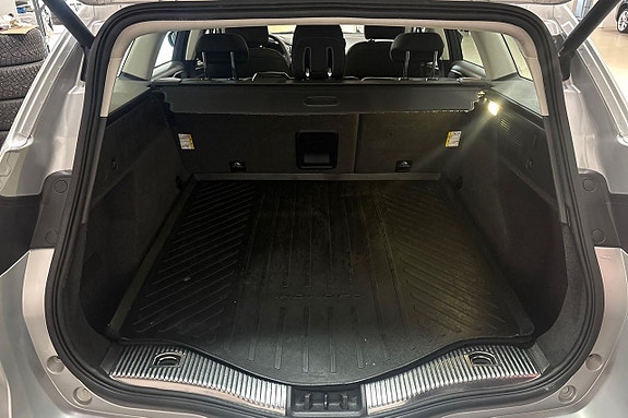 Ford Mondeo 10 of 26