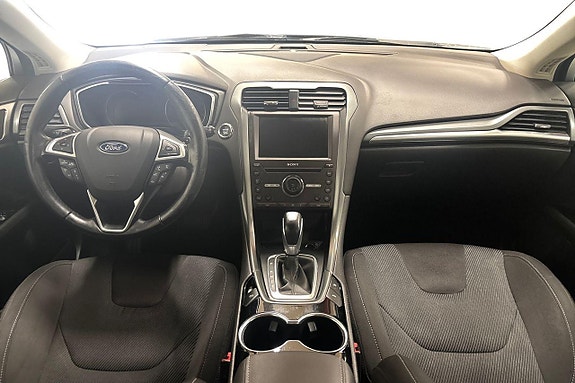 Ford Mondeo 12 of 26