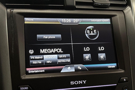 Ford Mondeo 20 of 26