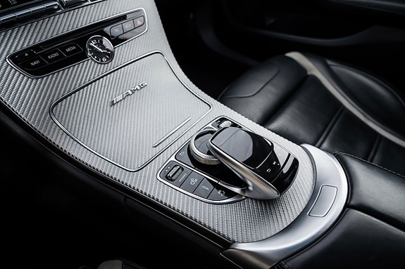 Mercedes-Benz C63 19 of 30