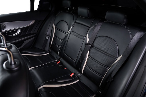 Mercedes-Benz C63 30 of 30