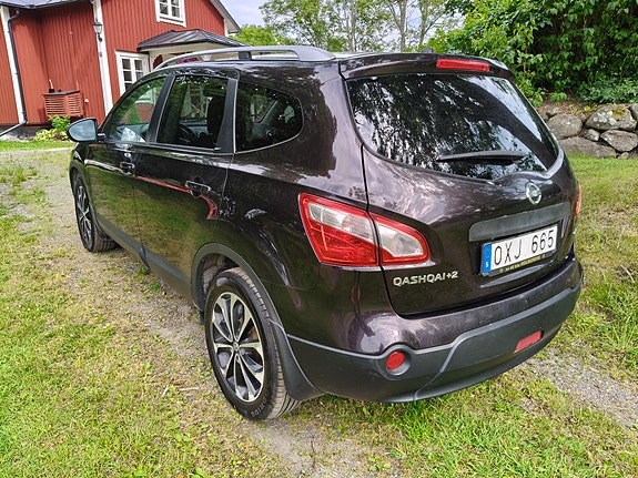 Nissan Qashqai+2 4 of 5