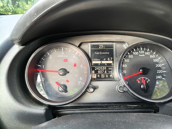 Nissan Qashqai+2 5 of 5