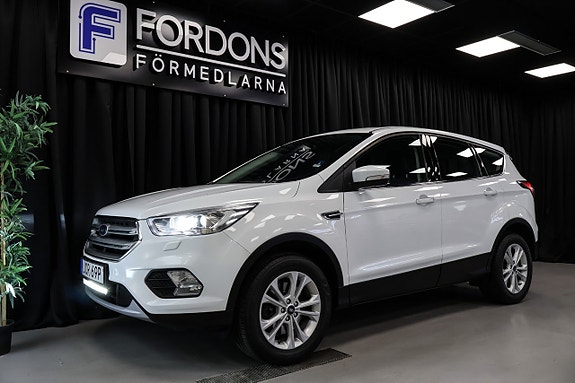 Ford Kuga 3 of 5