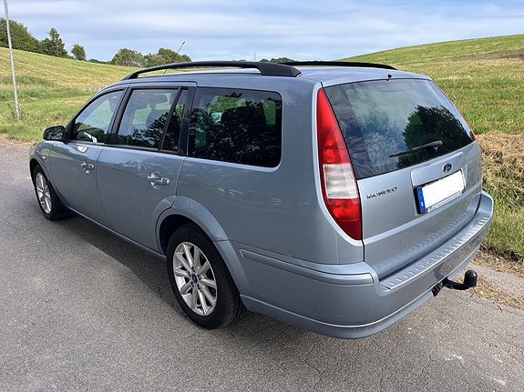 Ford Mondeo 3 of 5