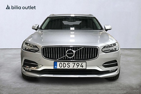 Volvo V90 3 of 5