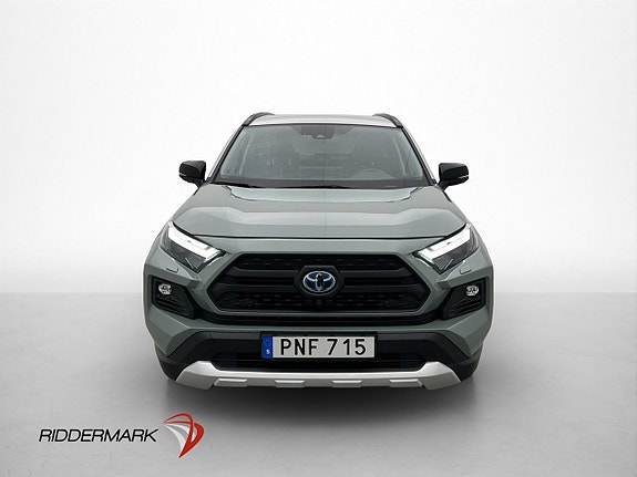 Toyota RAV4 2 of 30