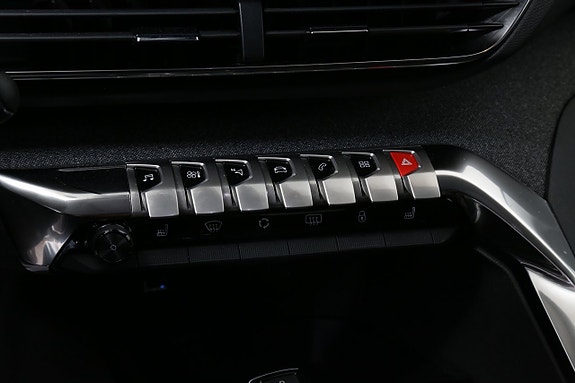 Peugeot 3008 13 of 24