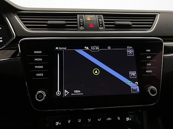 Skoda Superb 25 of 30