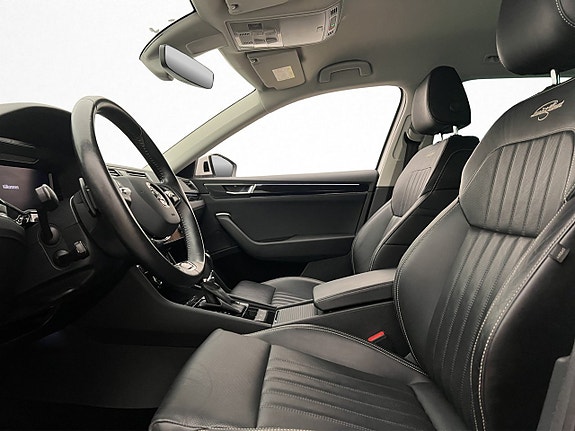 Skoda Superb 12 of 30