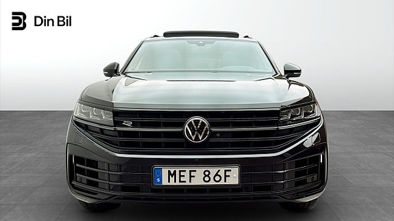 Volkswagen Touareg 4 of 12