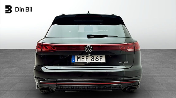 Volkswagen Touareg 5 of 5