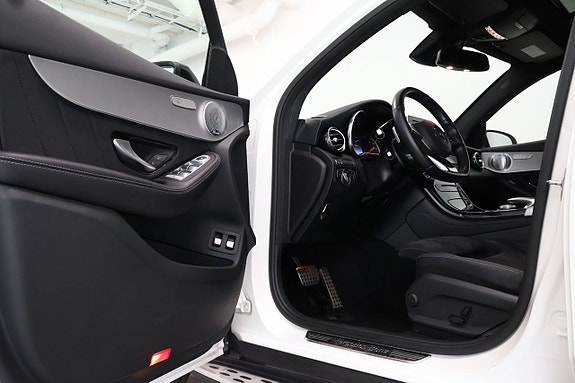 Mercedes-Benz GLC220 d 9 of 30