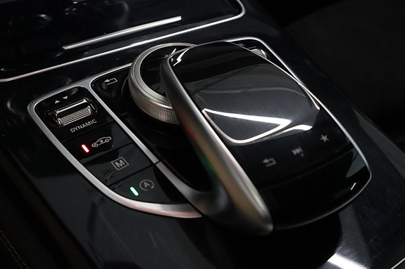 Mercedes-Benz GLC220 d 25 of 30