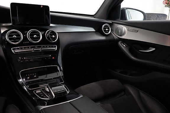 Mercedes-Benz GLC220 d 24 of 30