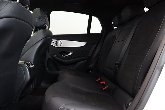 Mercedes-Benz GLC220 d 27 of 30