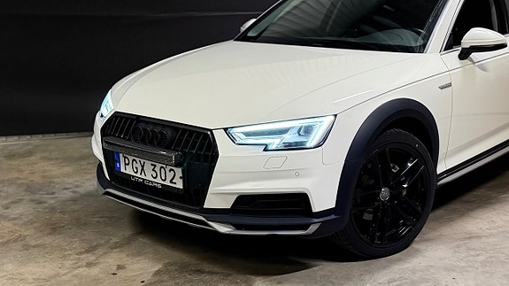 Audi A4 allroad 2 of 27