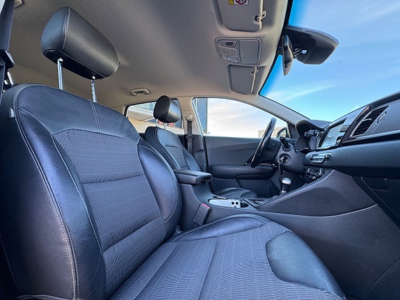 Kia Niro 11 of 17