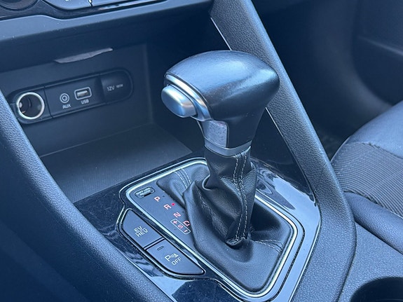 Kia Niro 10 of 17