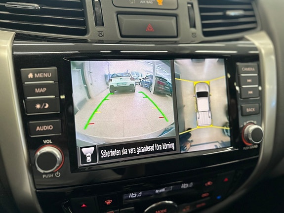 Nissan Navara 15 of 21