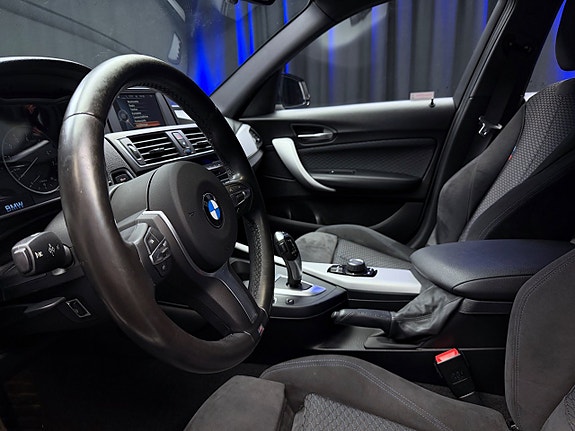BMW 118i 15 of 30