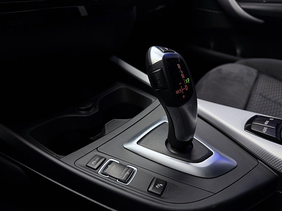 BMW 118i 24 of 30