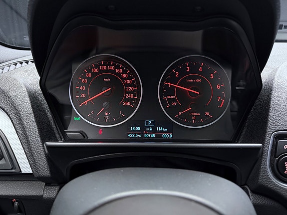 BMW 118i 22 of 30