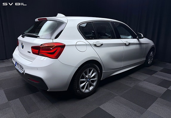 BMW 118i 6 of 30