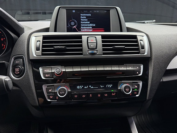 BMW 118i 26 of 30